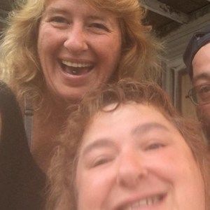 Meet your Posher, Vicky